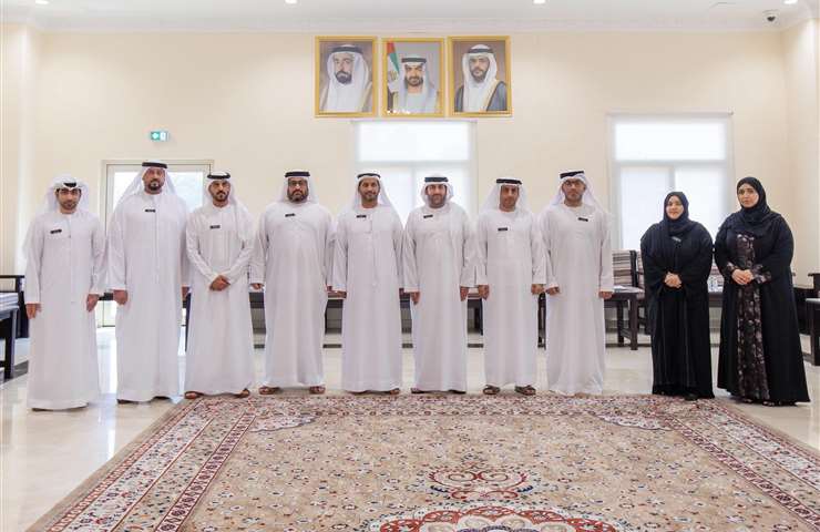 دائرة شؤون الضواحي تعقد اجتماعاً مع مجلسي الرقة والفريش