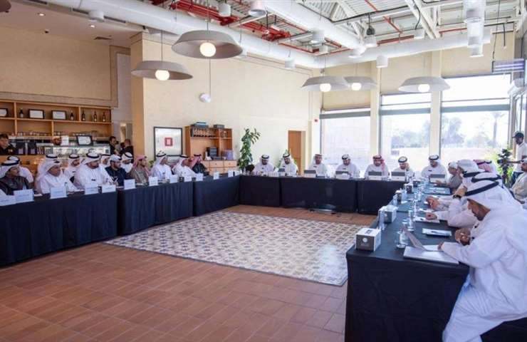  شؤون الضواحي تعقد اجتماعاً مع رؤساء مجالس الضواحي 