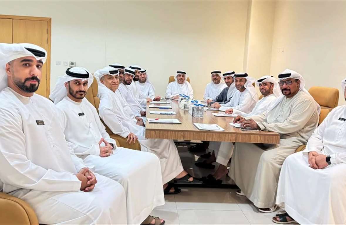 مجلس ضاحية الحوامي بخورفكان يبحث سبل تعزيز التواصل مع الأهالي 