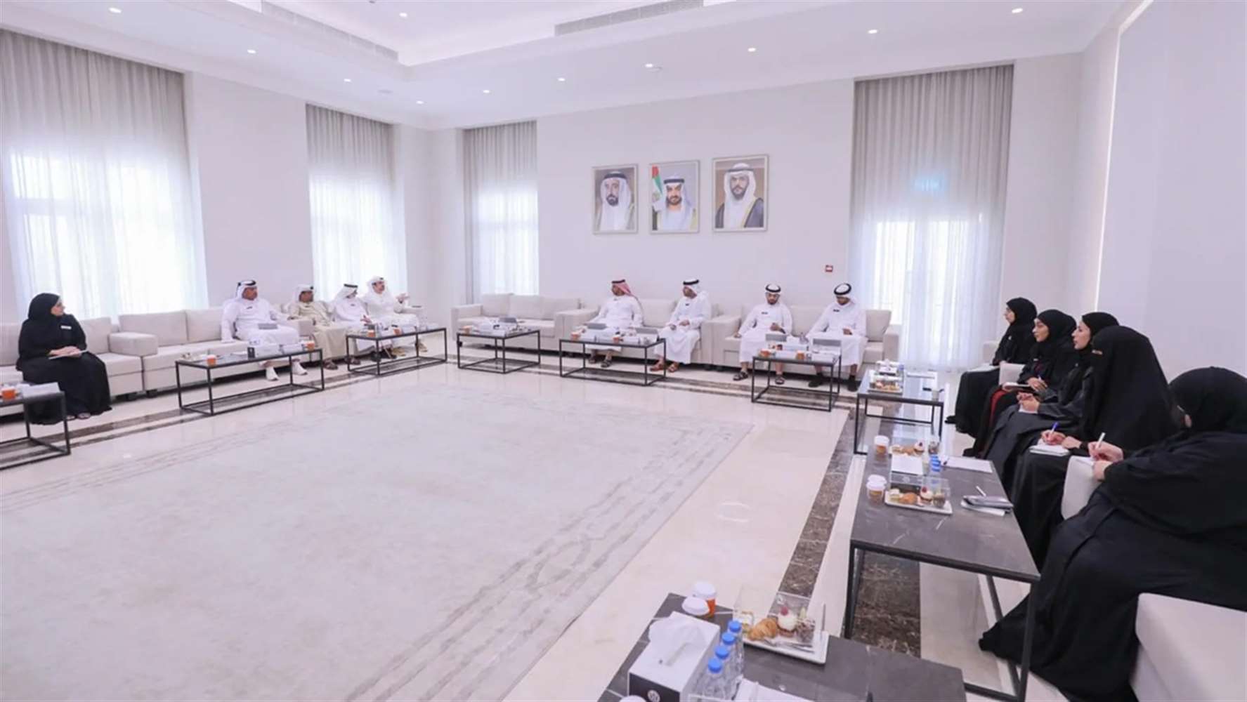 شؤون الضواحي تعقد اجتماعها الدوري مع رؤساء مجالس أولياء أمور الطلبة