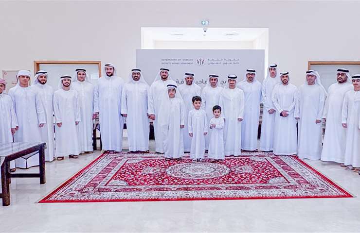 مجالس الضواحي تستقبل الأهالي خلال عيد الأضحى المبارك